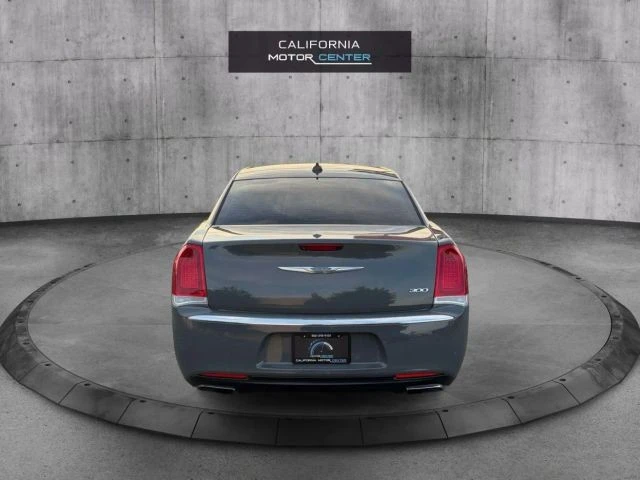 2018 Chrysler 300 (2005-2023) - Image 6 of 21