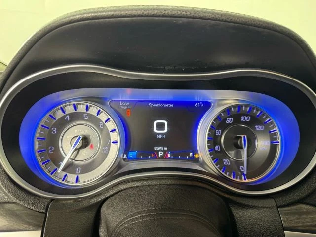 2018 Chrysler 300 (2005-2023) - Image 14 of 21