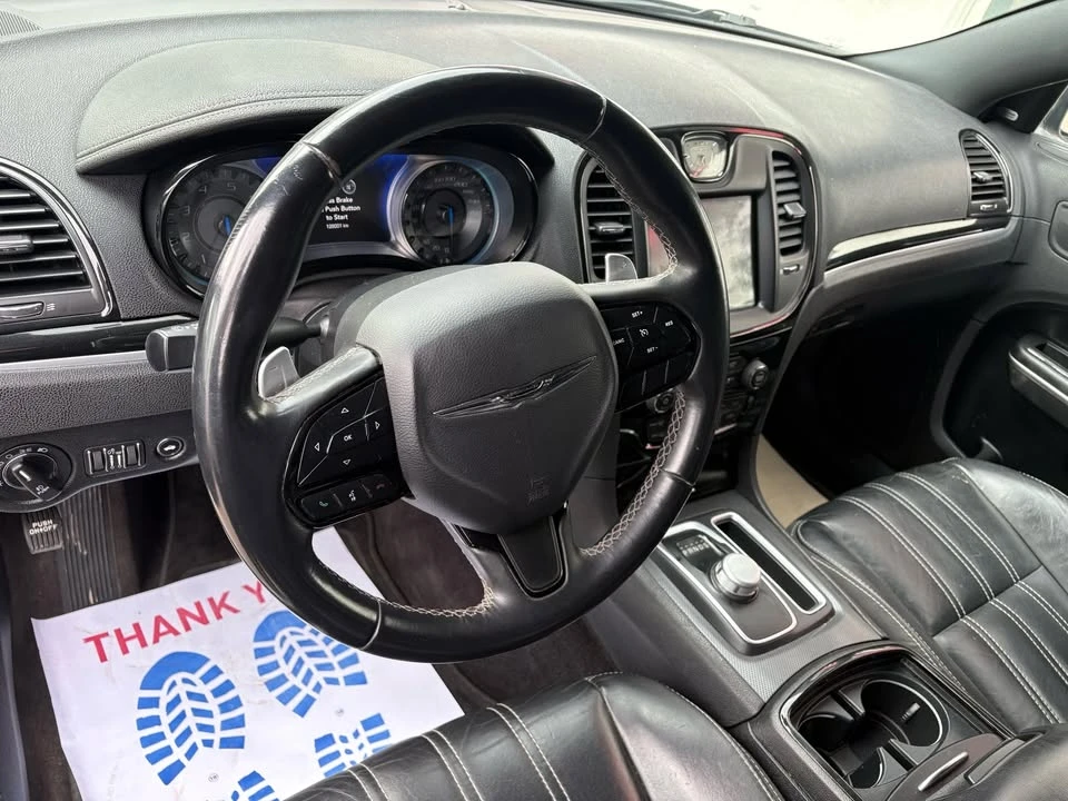 2018 Chrysler 300 (2005-2023) - Image 11 of 20