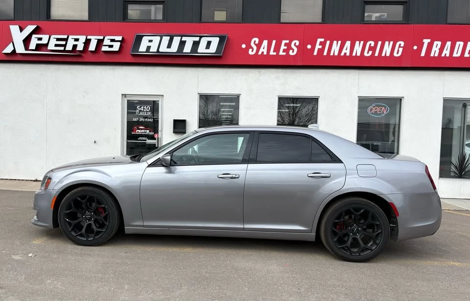 2018 Chrysler 300 (2005-2023) - Image 6 of 20