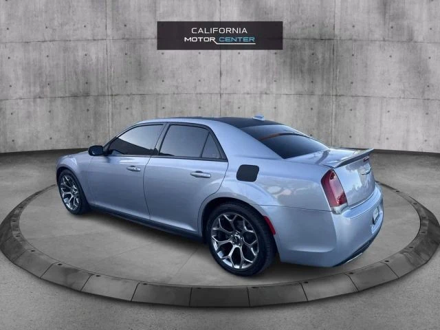 2018 Chrysler 300 (2005-2023) - Image 7 of 21