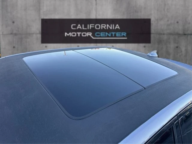 2018 Chrysler 300 (2005-2023) - Image 12 of 21