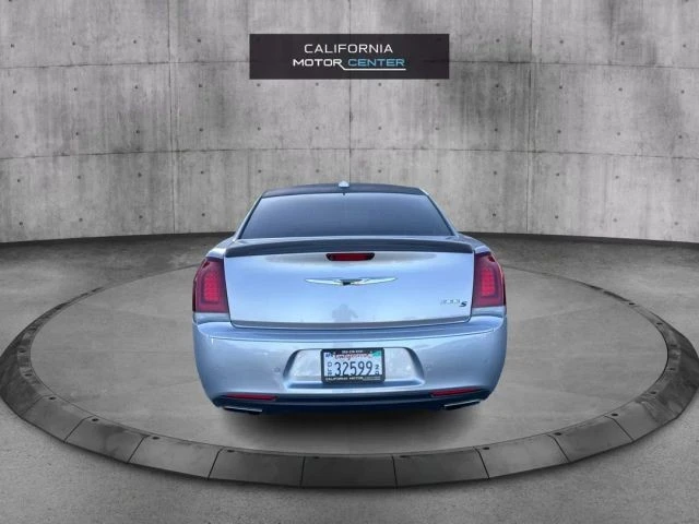 2018 Chrysler 300 (2005-2023) - Image 6 of 21