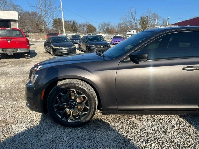 2018 Chrysler 300 (2005-2023) - Image 4 of 18