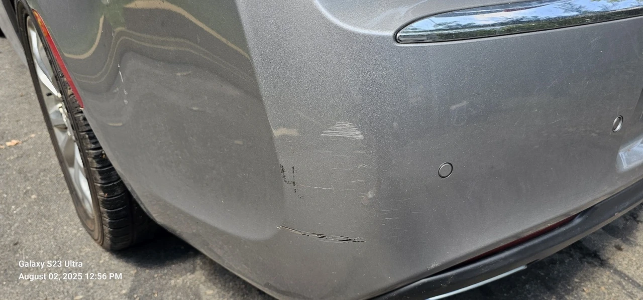 2018 Chrysler 300 (2005-2023) - Image 6 of 12