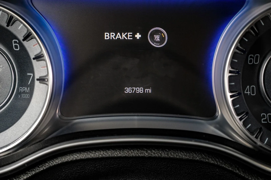 2018 Chrysler 300 (2005-2023) - Image 20 of 31