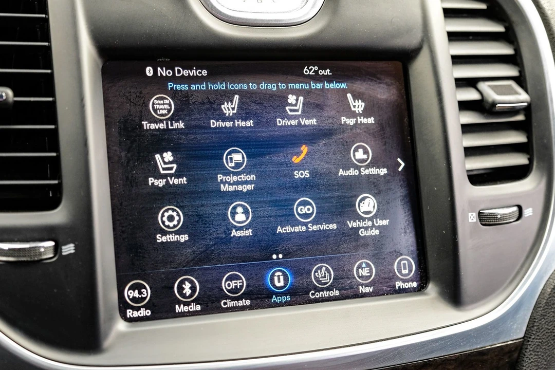 2018 Chrysler 300 (2005-2023) - Image 29 of 31