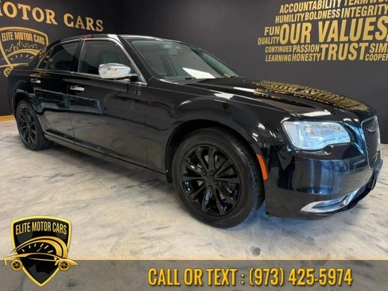 2018 Chrysler 300 (2005-2023) - Image 4 of 12