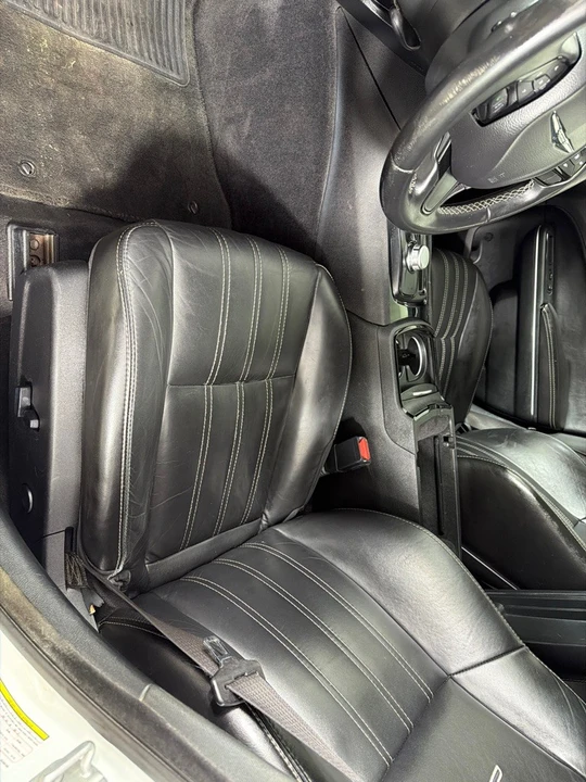 2018 Chrysler 300 (2005-2023) - Image 10 of 21
