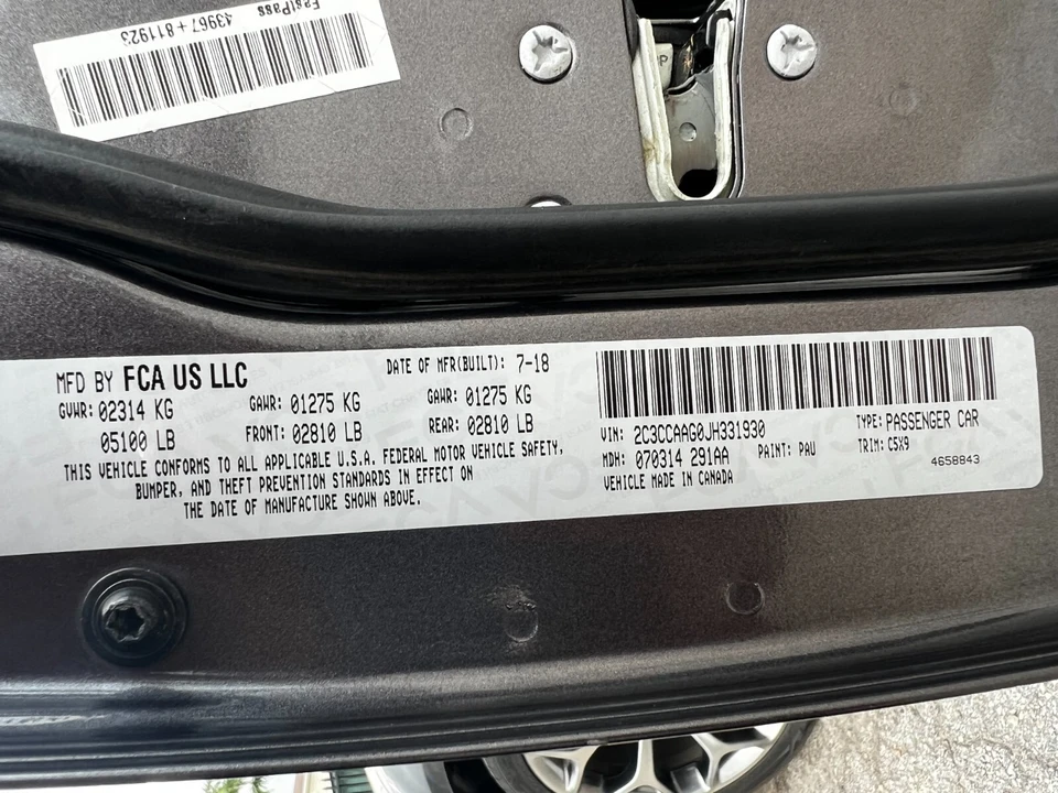 2018 Chrysler 300 (2005-2023) - Image 12 of 27
