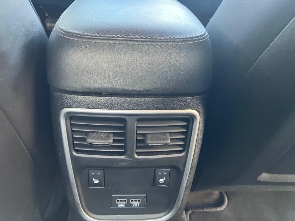 2018 Chrysler 300 (2005-2023) - Image 21 of 31