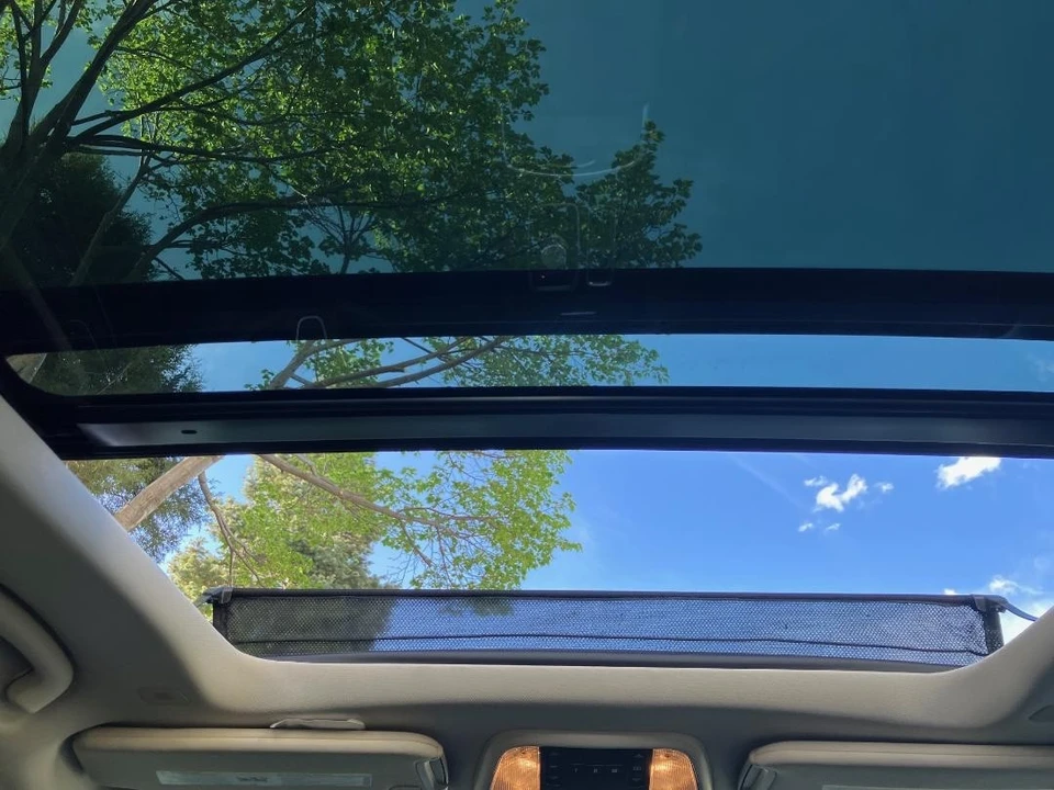 2018 Chrysler 300 (2005-2023) - Image 30 of 31