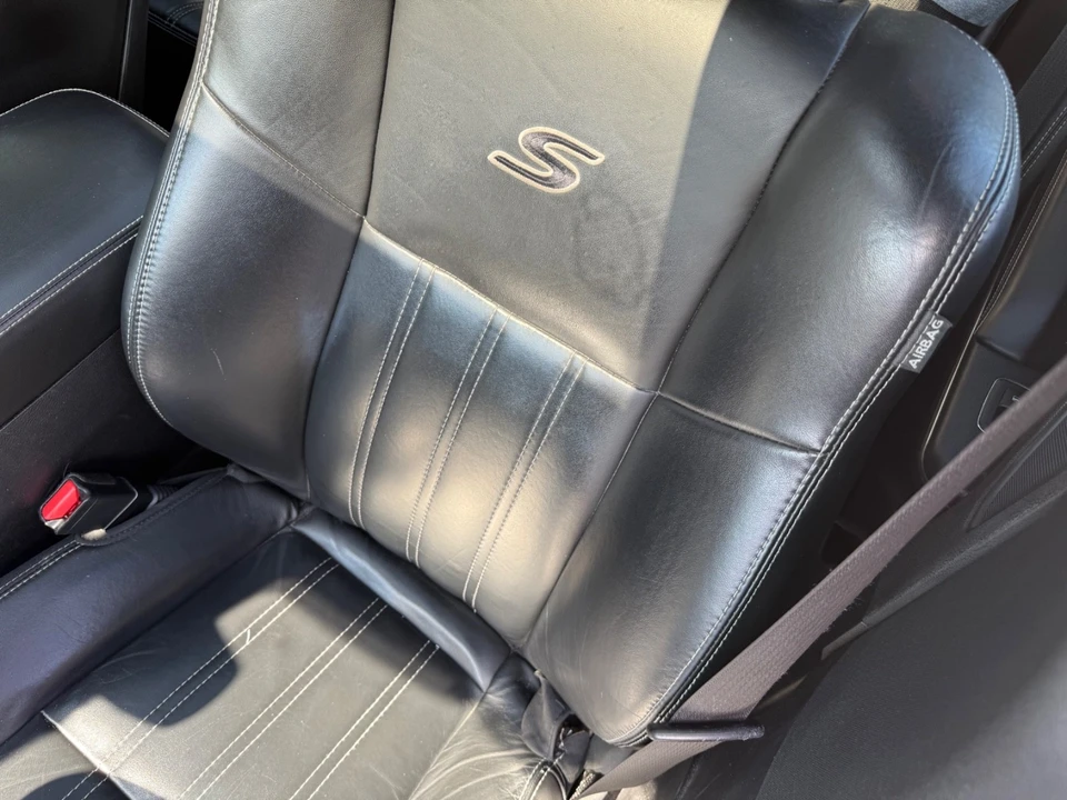 2018 Chrysler 300 (2005-2023) - Image 3 of 24