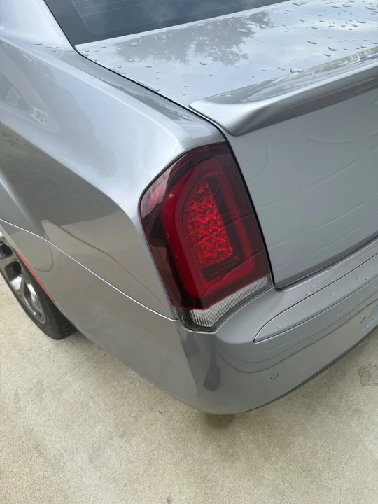2018 Chrysler 300 (2005-2023) - Image 11 of 24