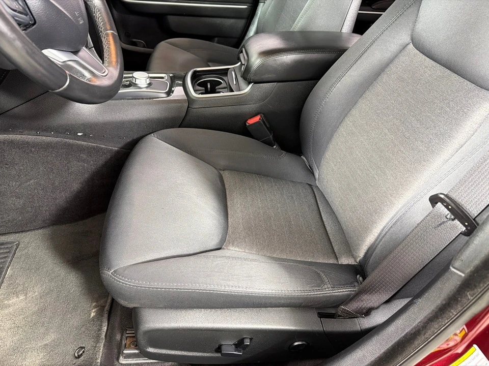 2018 Chrysler 300 (2005-2023) - Image 11 of 21