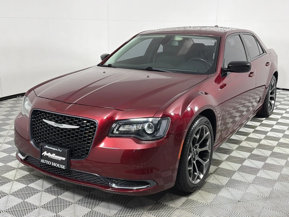 2018 Chrysler 300 (2005-2023) - Image 9 of 21