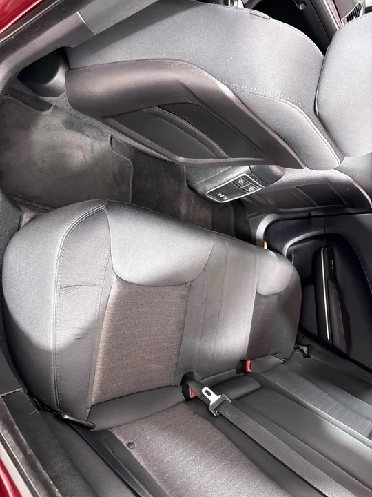 2018 Chrysler 300 (2005-2023) - Image 18 of 21