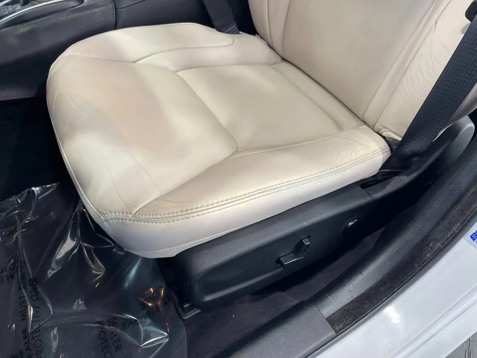 2018 Chrysler 300 (2005-2023) - Image 8 of 12
