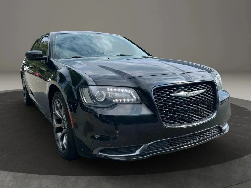 2018 Chrysler 300 (2005-2023) - Image 3 of 12