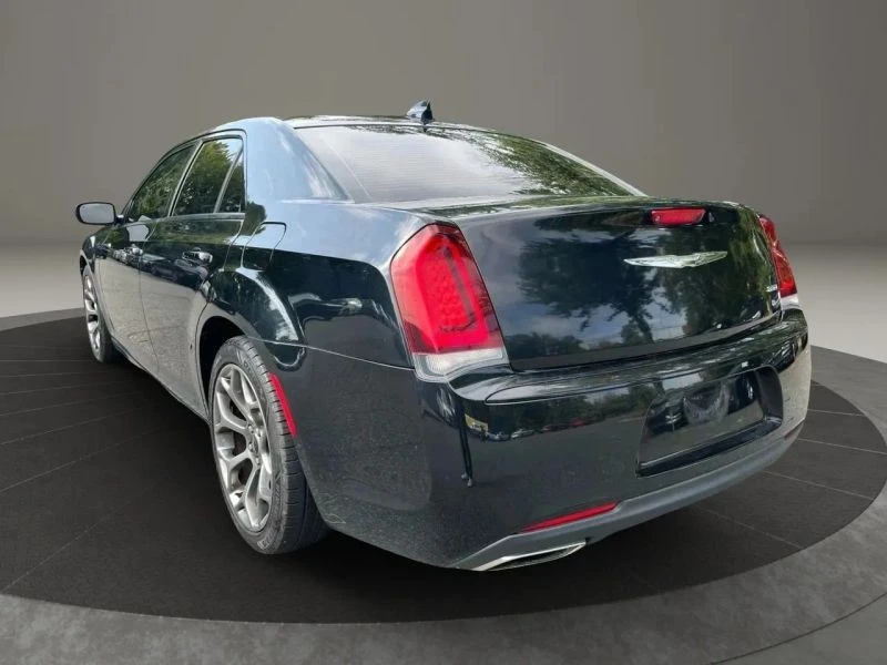 2018 Chrysler 300 (2005-2023) - Image 7 of 12