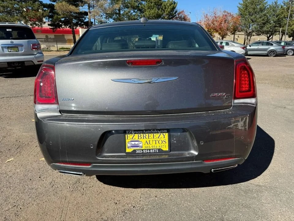 2018 Chrysler 300 (2005-2023) - Image 3 of 6