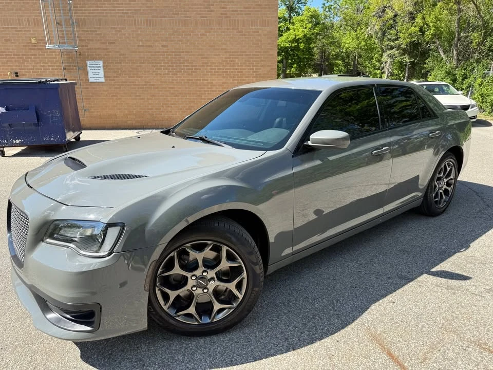 2018 Chrysler 300 (2005-2023) - Image 2 of 20