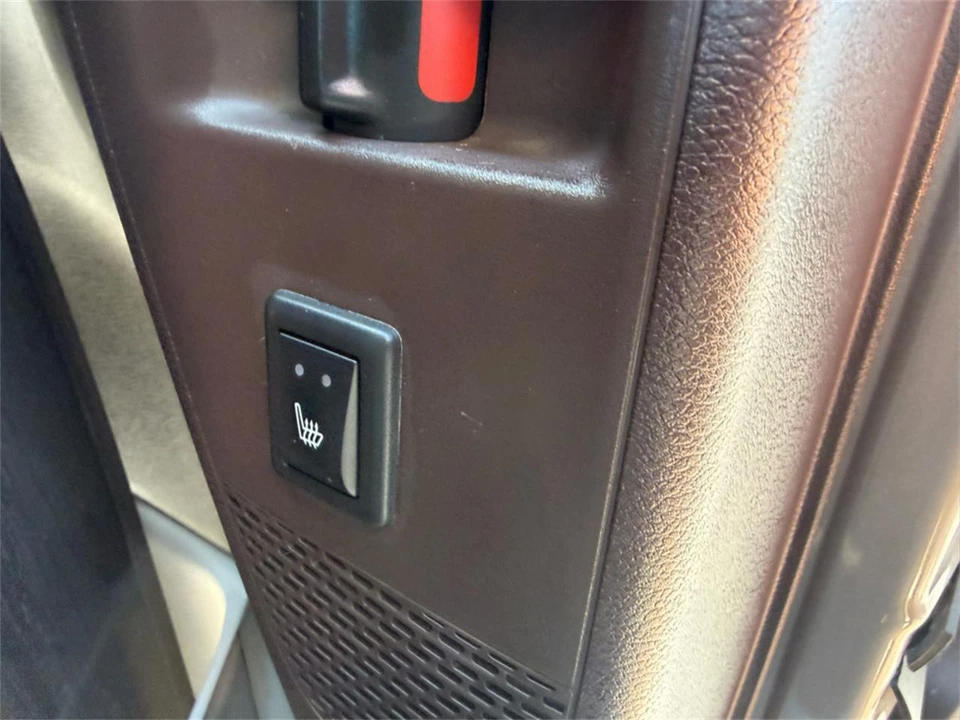 2018 Chrysler Town & Country - Image 31 of 31