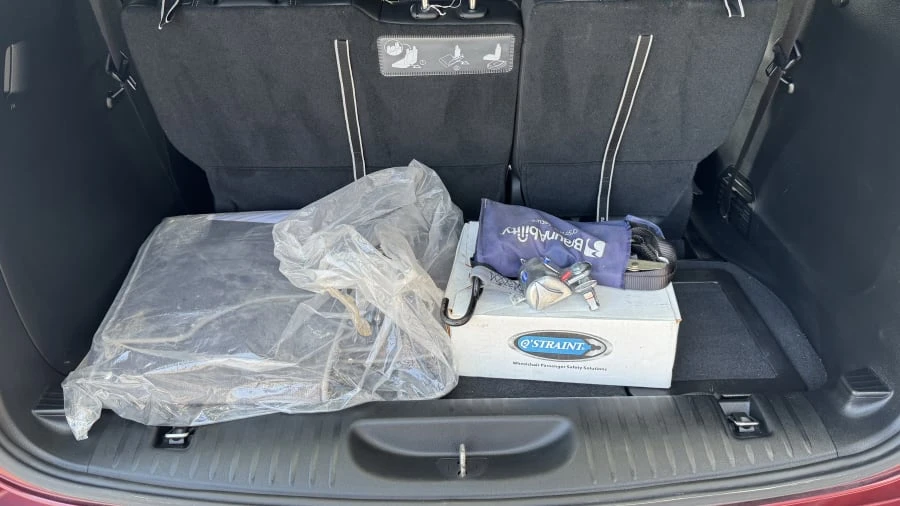 2018 Chrysler - Image 14 of 14