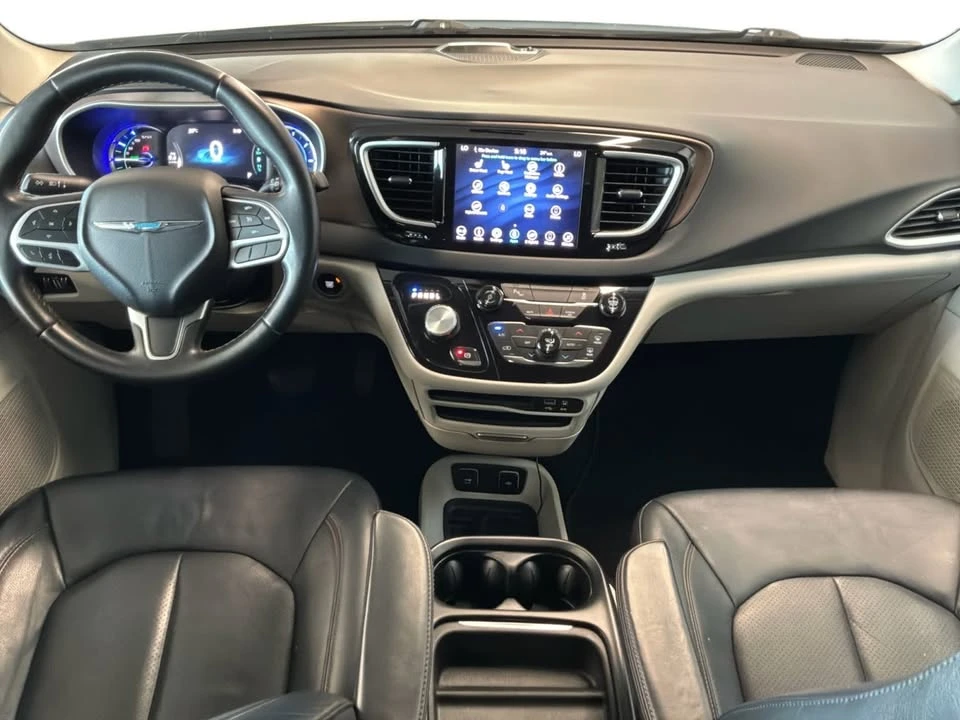 2018 Chrysler - Image 17 of 20