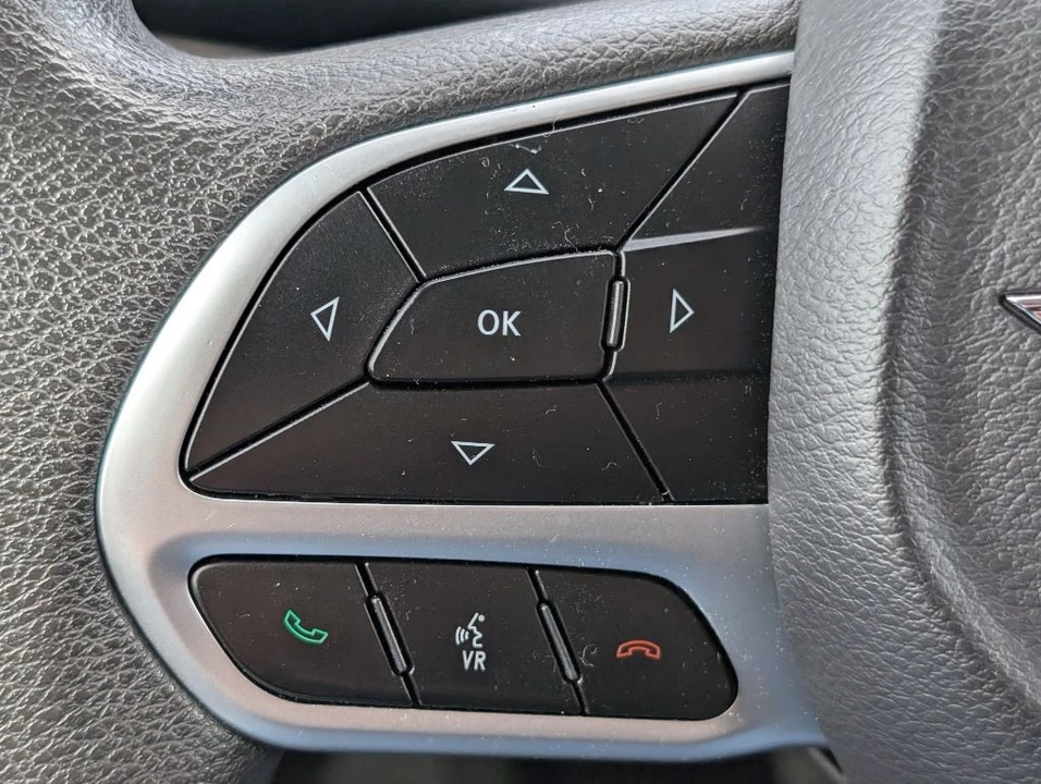 2018 Chrysler - Image 13 of 22