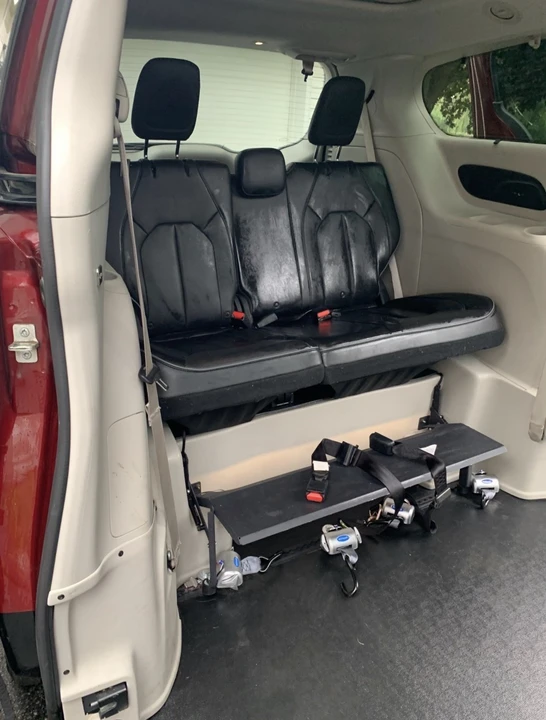 2018 Chrysler - Image 10 of 13