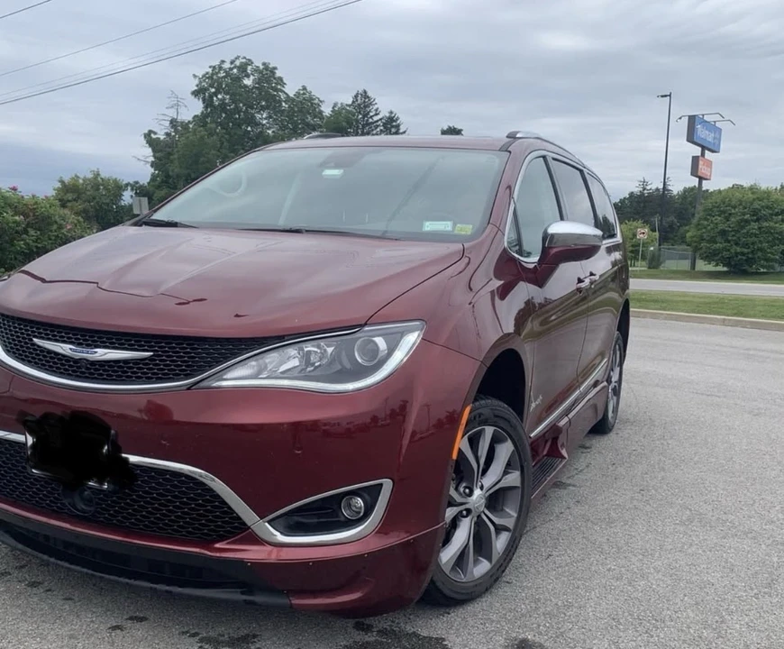 2018 Chrysler - Image 4 of 13