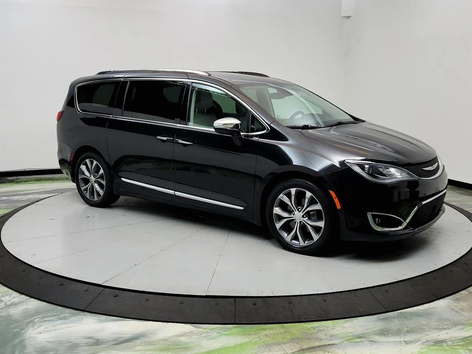 2018 Chrysler - Image 3 of 21