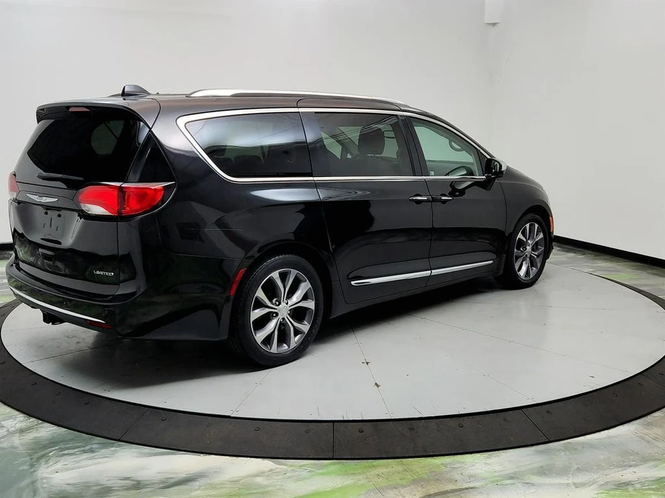2018 Chrysler - Image 5 of 21
