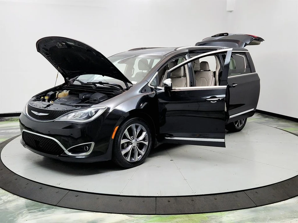 2018 Chrysler - Image 9 of 21