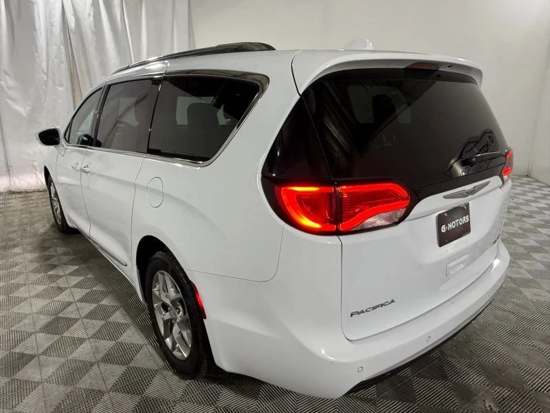 2018 Chrysler - Image 5 of 12