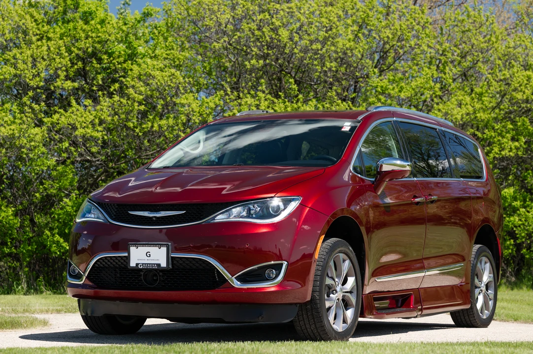 2018 Chrysler - Image 9 of 31