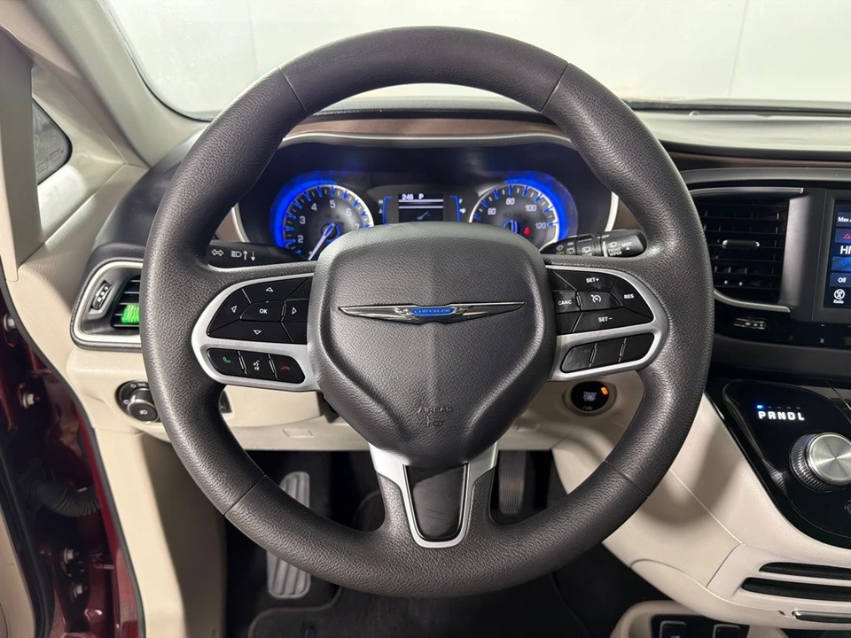 2018 Chrysler - Image 12 of 21