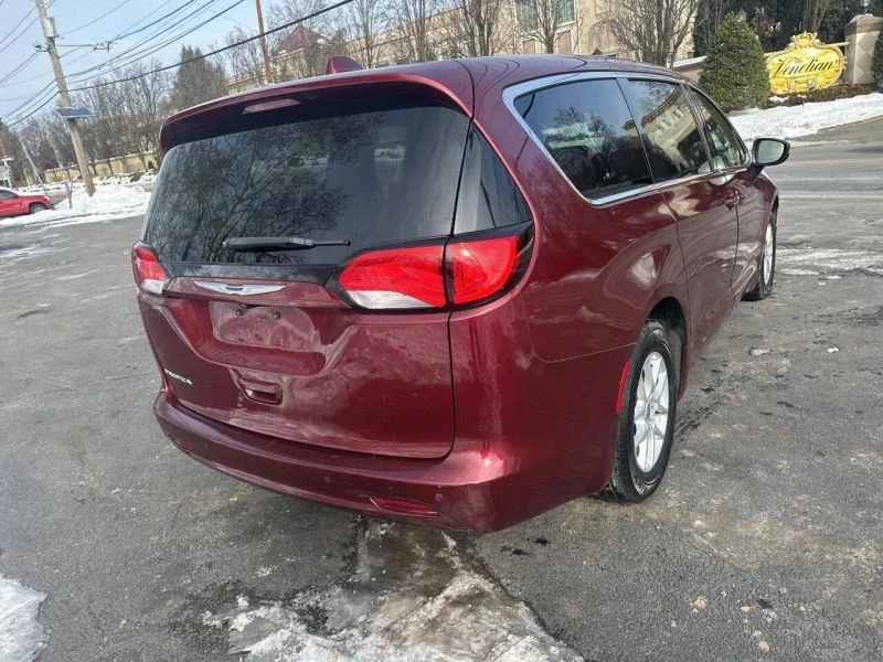 2018 Chrysler - Image 6 of 12
