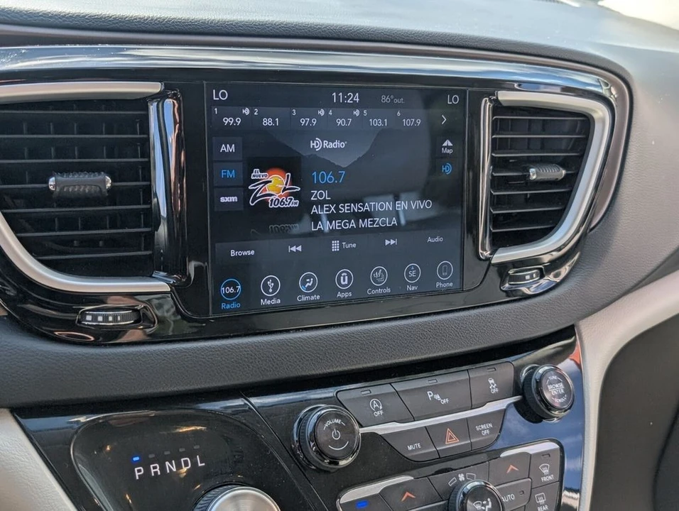 2018 Chrysler - Image 19 of 21