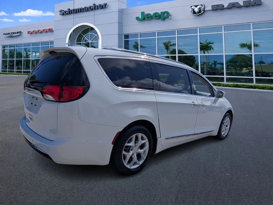 2018 Chrysler - Image 7 of 21