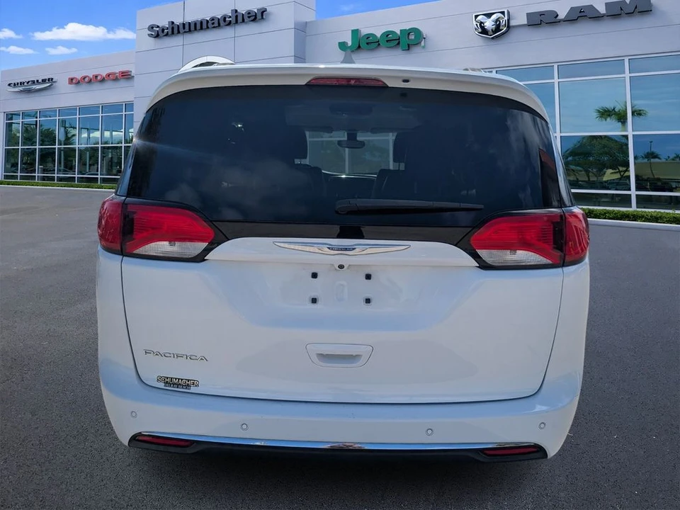 2018 Chrysler - Image 6 of 21