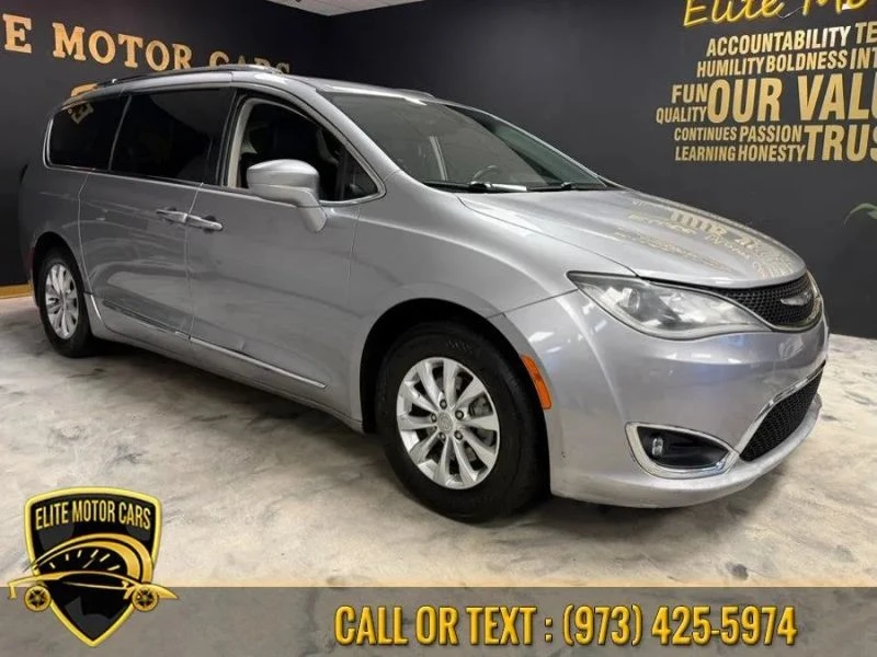 2018 Chrysler - Image 4 of 12