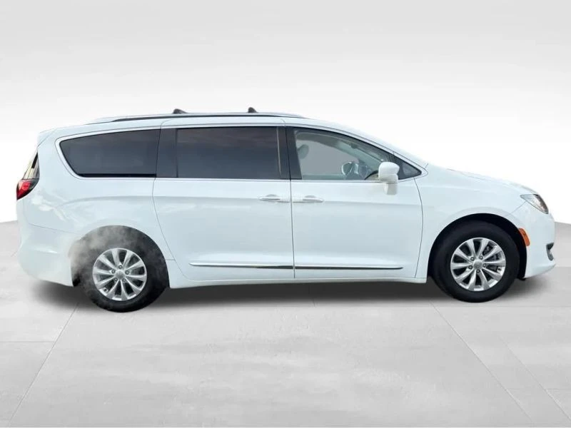 2018 Chrysler - Image 7 of 12