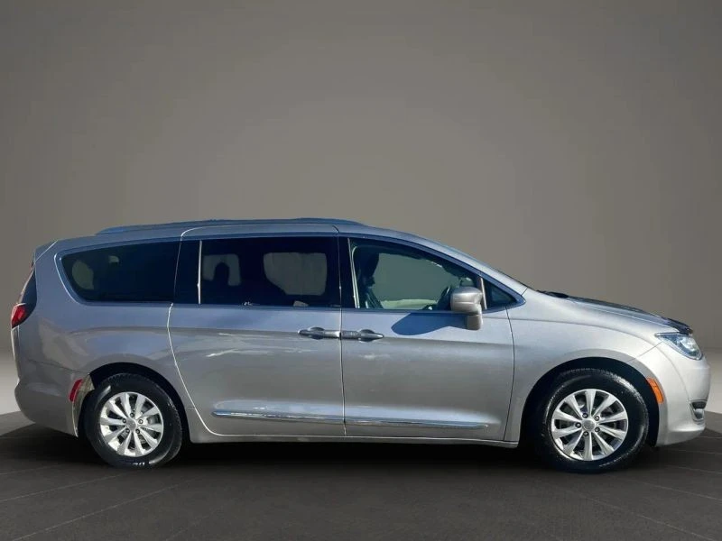 2018 Chrysler - Image 4 of 12