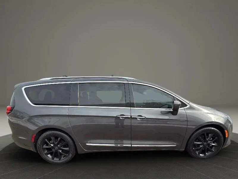 2018 Chrysler - Image 4 of 12