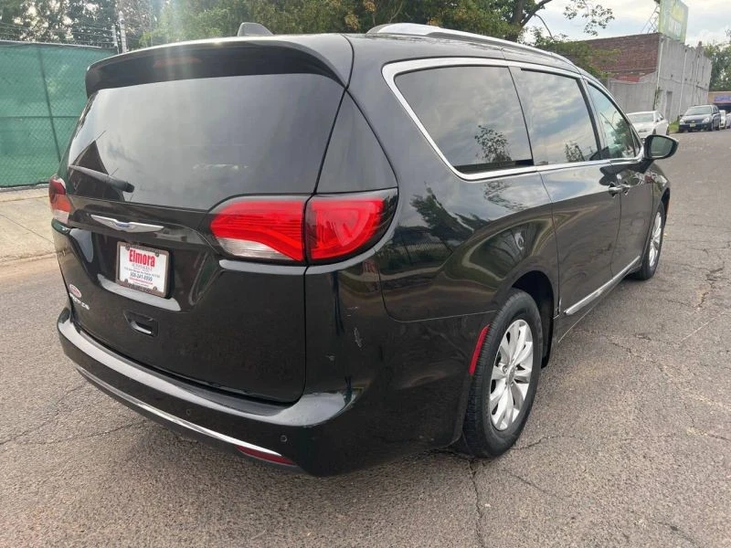 2018 Chrysler - Image 7 of 12