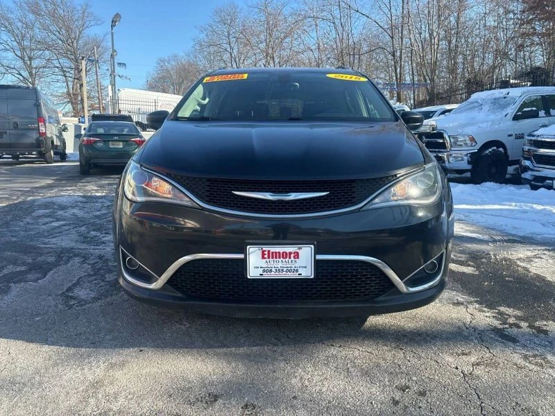 2018 Chrysler - Image 2 of 12