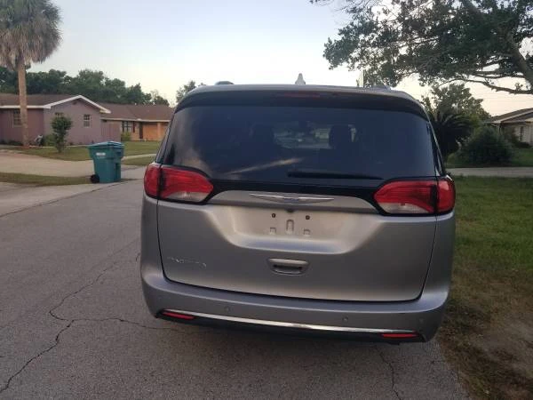 2018 Chrysler - Image 19 of 31