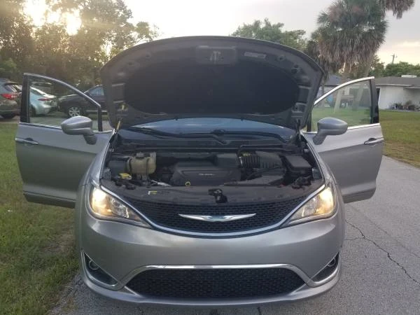 2018 Chrysler - Image 15 of 31
